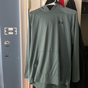 Under Armour men’s hoodie